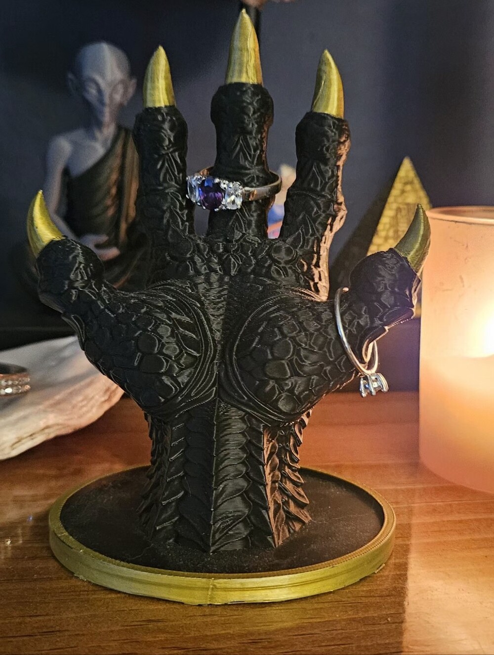 Gothic Dragon Claw Jewelry Stand | 3D Black & Gold Ring & Bracelet Display